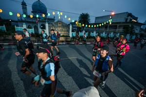 BIB: 
                            <button type="button" onclick="openModal(26233184)" class="btn btn-primary btn-sm float-right btn-popup" data-toggle="modal" data-target=".modal-high-quality">
                        <i class="fas fa-shopping-cart"></i> Add to Cart
                    </button>
                                            <button type="button" onclick="isThisMe(26233184, true)" class="btn btn-success btn-sm float-right btn-popup btn-isme hidden" data-toggle="tooltip" data-placement="bottom" title="นี่คือรูปของคุณใช่ไหม คลิกที่นี่เพื่อเอาเข้าอัลบั้ม">
                        <i class="fas fa-plus"></i> Add to album
                    </button>
                    <button type="button" onclick="isThisMe(26233184, false)" class="btn btn-warning btn-sm float-right btn-popup btn-isnotme hidden">
                        <i class="fas fa-ban"></i> Remove from album
                    </button>